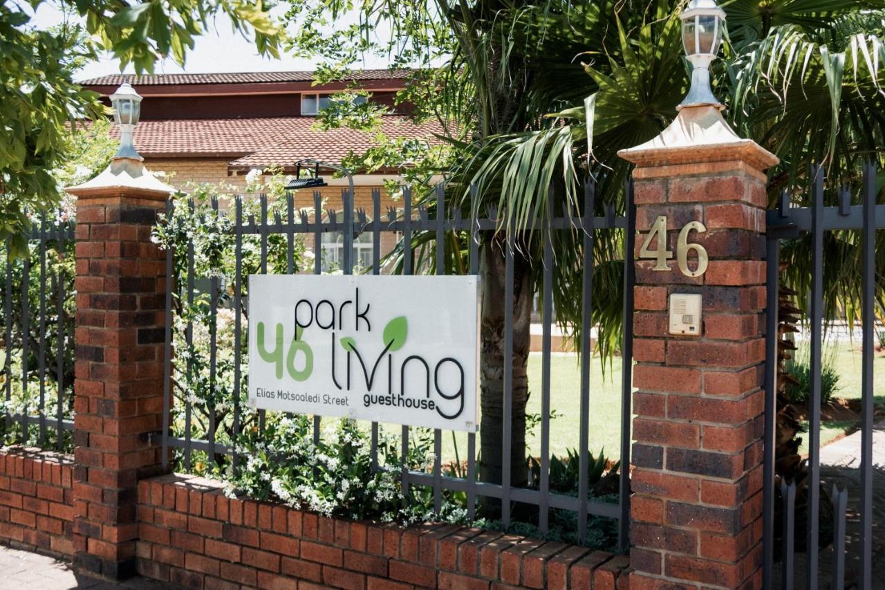 Park Living Guesthouse Bloemfontein Ngoại thất bức ảnh